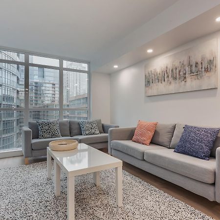 Cozy 2Br Close To Cn Tower & Harbourfront Toronto Zewnętrze zdjęcie