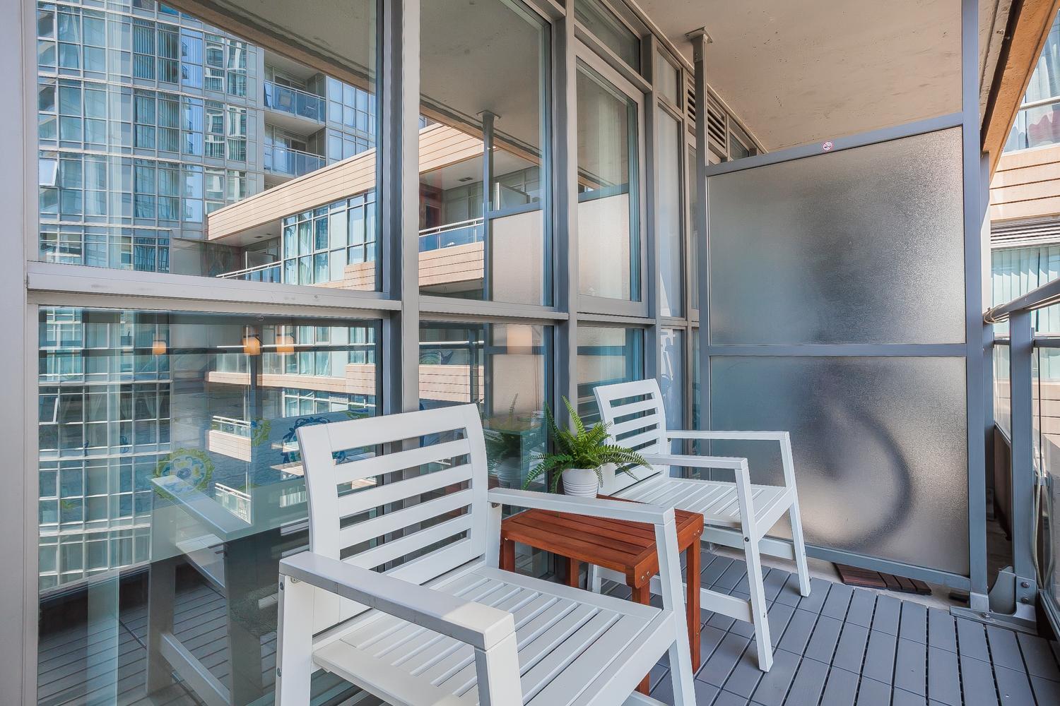 Cozy 2Br Close To Cn Tower & Harbourfront Toronto Zewnętrze zdjęcie